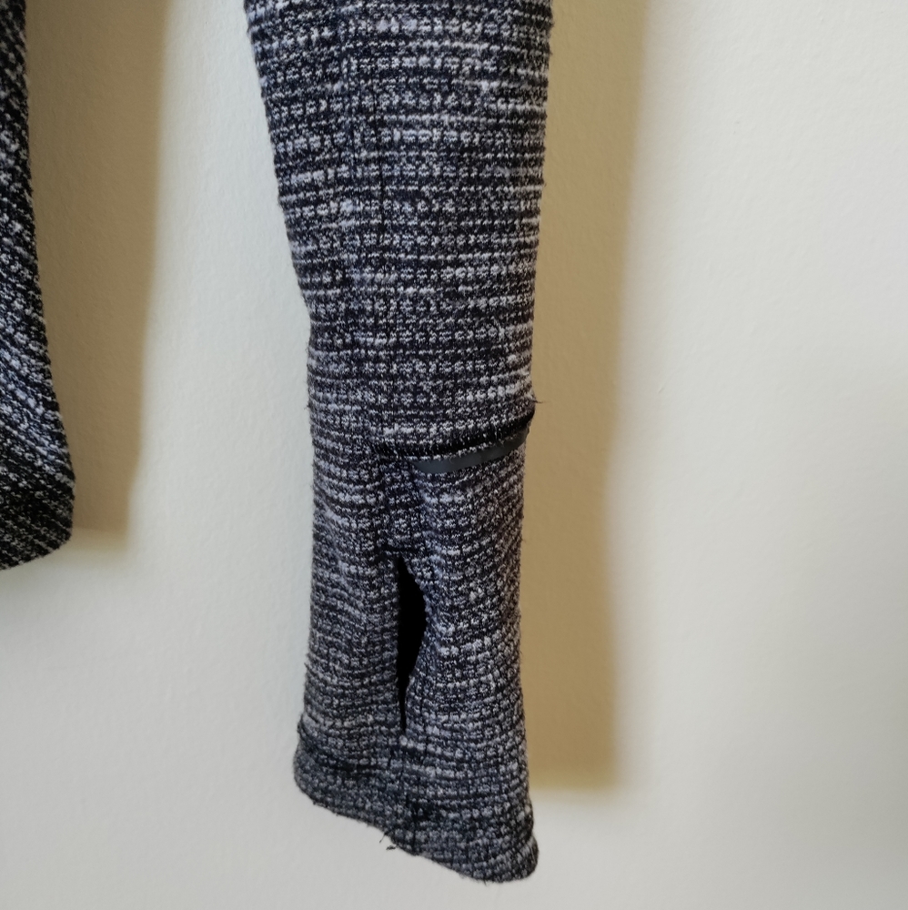 Lululemon Pullover - image 3